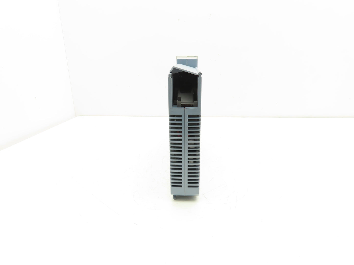 B&R Automation 2DI426.6 Digital Input 426 Module 32 Input 24VDC Rev C0
