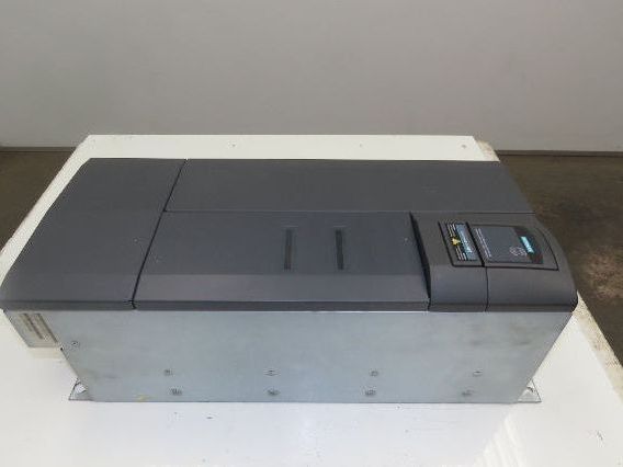 Siemens 6SE6440-2UD33-0EA1 MicroMaster 440 VFD AC Drive 460V 40Hp 30kw