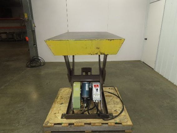 Autoquip 36S40 Hydraulic Scissor Lift Table 4000lb 36" Travel 34x58" Top 3Ph