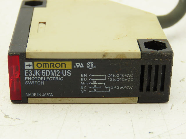 Omron E3JK-5DM2-US Photoelectric Sensor Switch