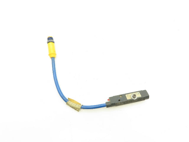 Cutler-Hammer 13104AQD07 Reflective Photoelectric Sensor 50mm