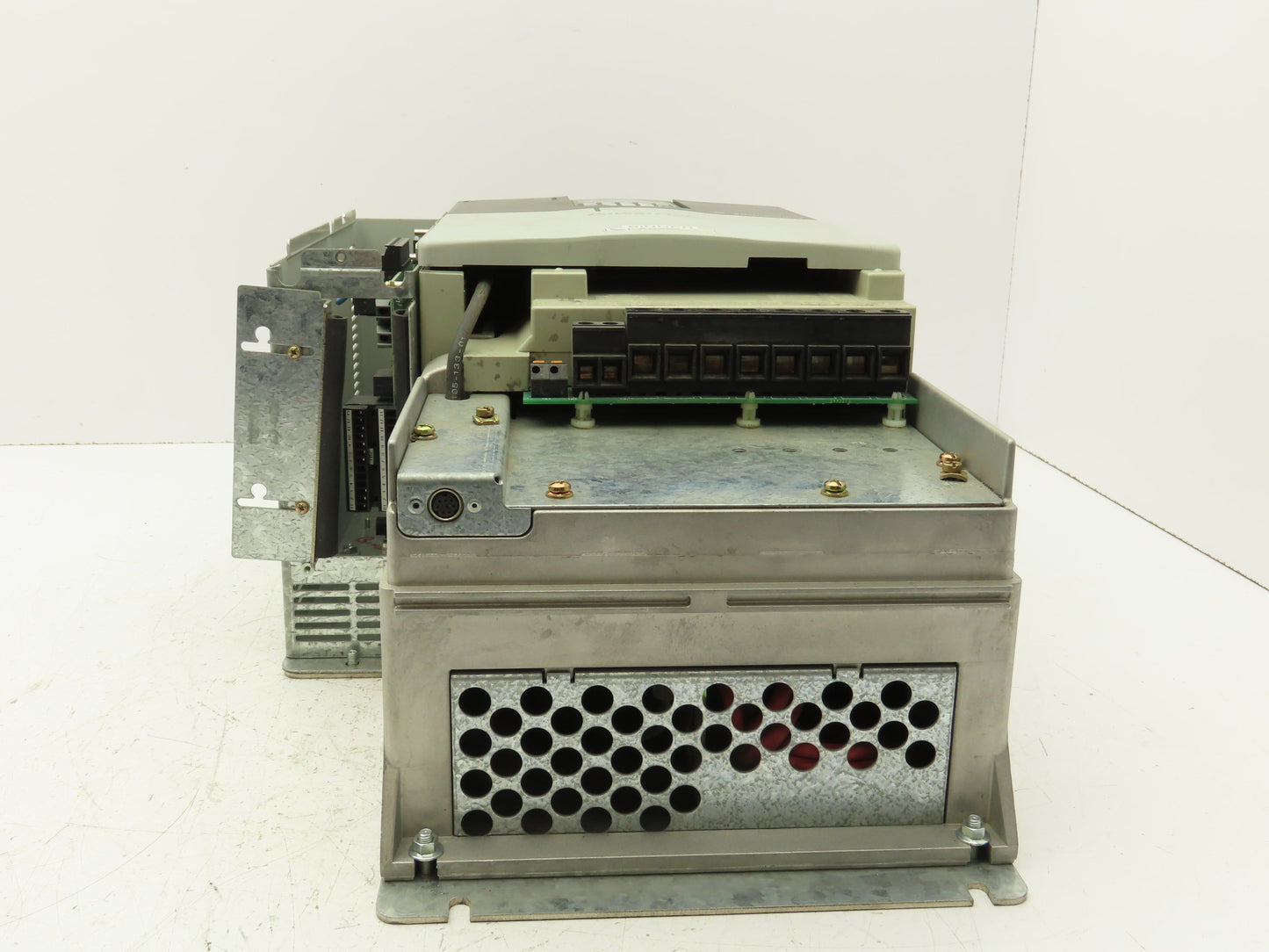 Allen Bradley 20DD065A3NYNACNNN PowerFlex 700S AC Drive VFD 50Hp 480V 3PH Ser A