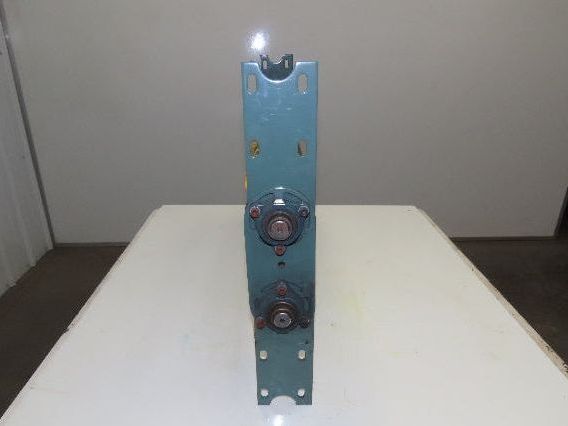 Hytrol 30" Belt Conveyor Flat to Incline Feeder Transition Pulley Chain Drive
