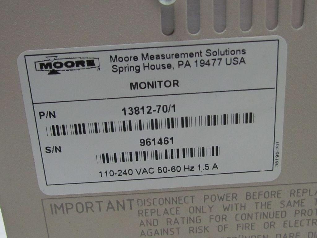 KME 01 17DM15A02/1 15" Industrial Color Monitor