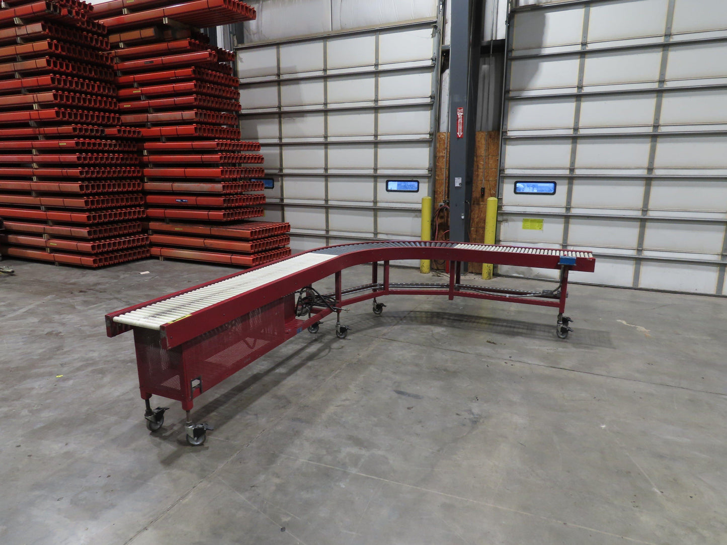 Accumulation Roller Conveyor 90° Curve RH 16"BF Variable Speed Drive 240V