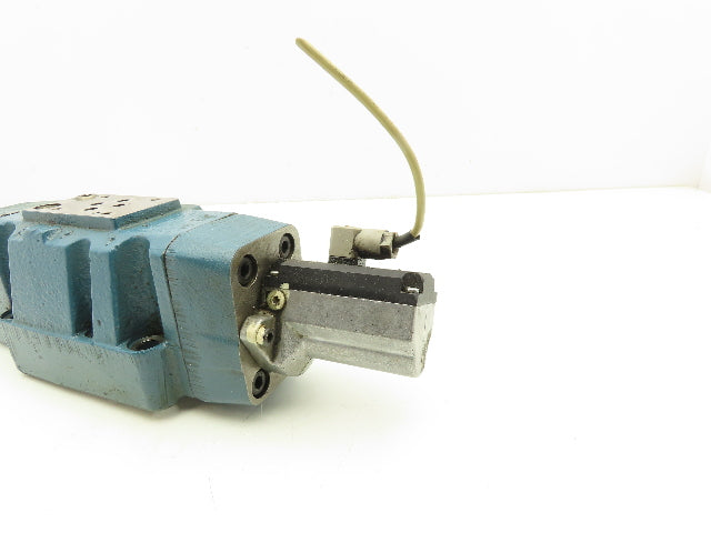 Bosch 4WRLE16W1-180SJ-3X/G24EK0/ Proportional Directional Valve 0811404315