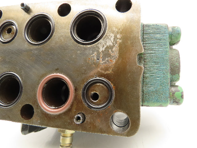 Vickers DG5S8 0A M WB 20 S375 Directional Solenoid Valve 120V DG4V-3-2A-M-W-B-40