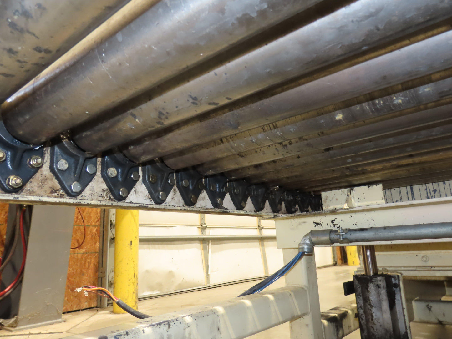 54"x 12' Pallet Transfer Conveyor 2.5" Roller 460V Chain Drive 60 FPM
