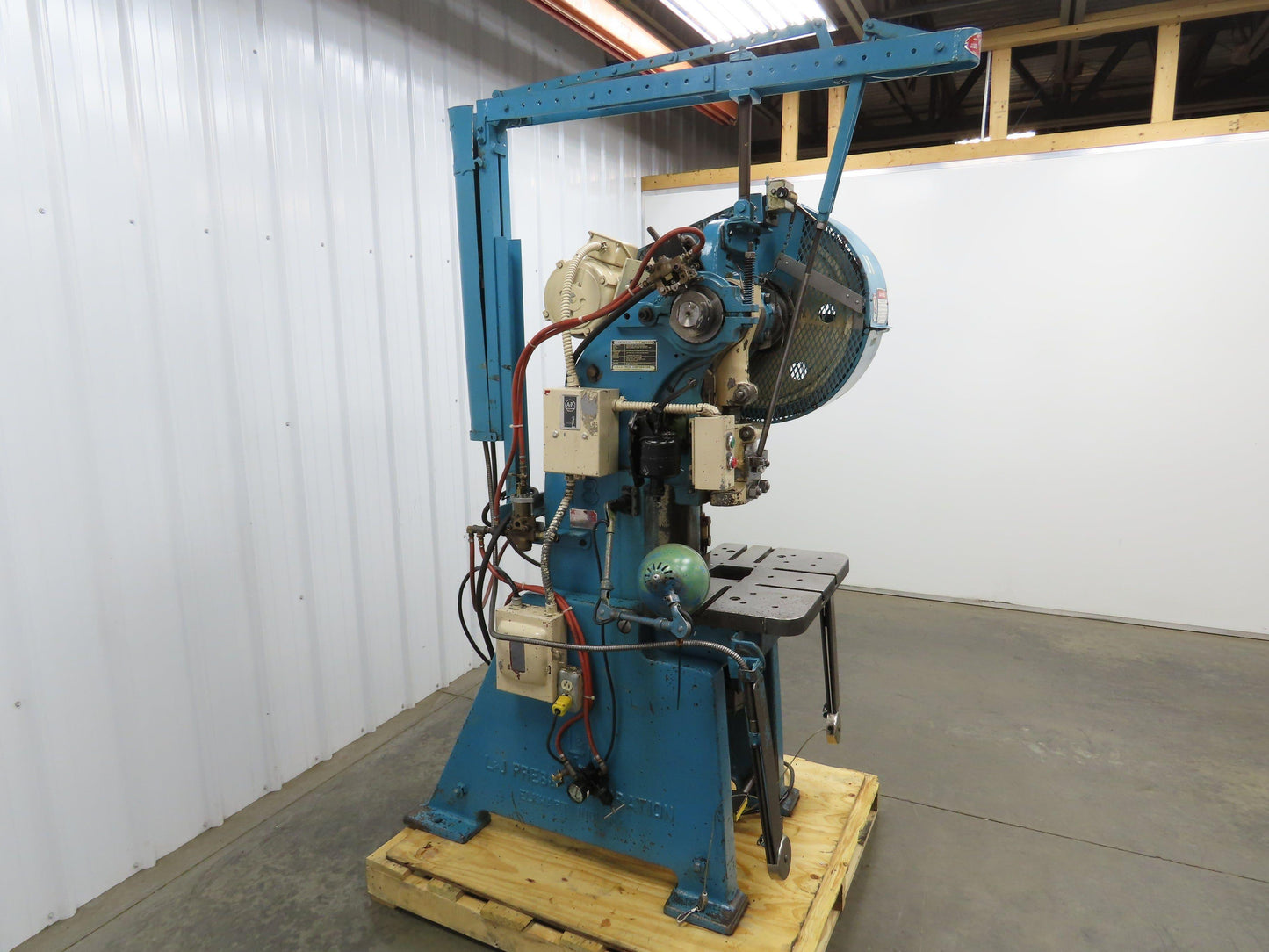 L&J No 18 Mechanical OBI Punch Press 18 Ton 2" Stroke 6" Throat 1.5Hp 3Ph