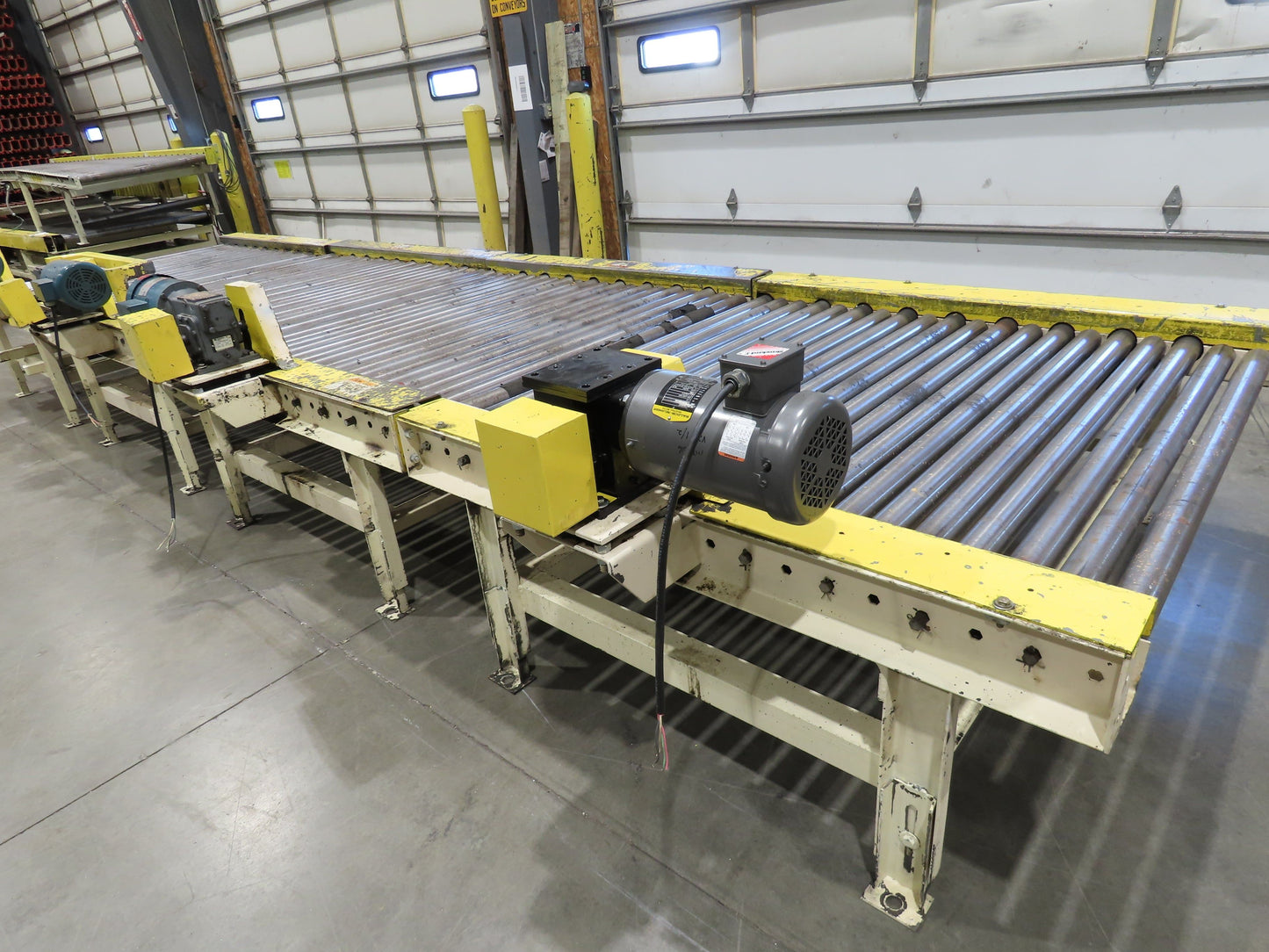 54" Pallet Conveyor 2.5" Roller 1Hp 460V Chain Drive 60 FPM 20' Length