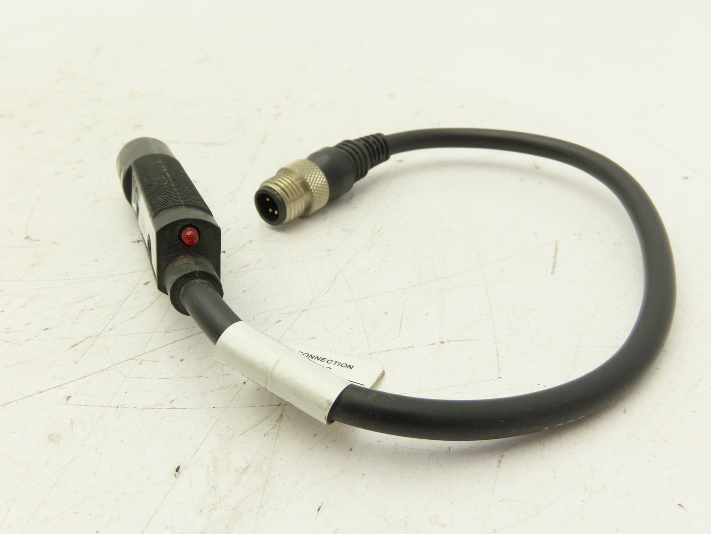 Eaton 13104RQD03 Photoelectric Sensor 15-30VDC 1.5A 18mm Range
