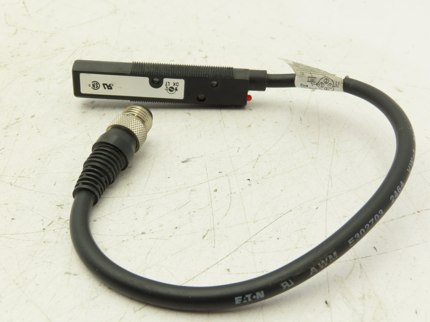 Eaton 13104RQD03 Photoelectric Sensor 15-30VDC 1.5A 18mm Range