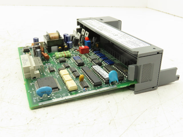 Allen Bradley 1746-NIO4V SLC500 Analog Combination I/O Module REV B Series A