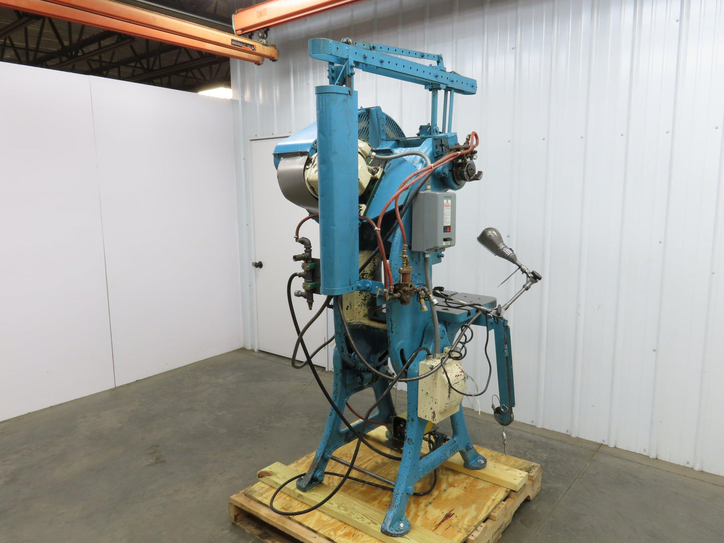 L&J No 2 Mechanical OBI Punch Press 18 Ton 2" Stroke 6" Throat 1.5Hp 3Ph
