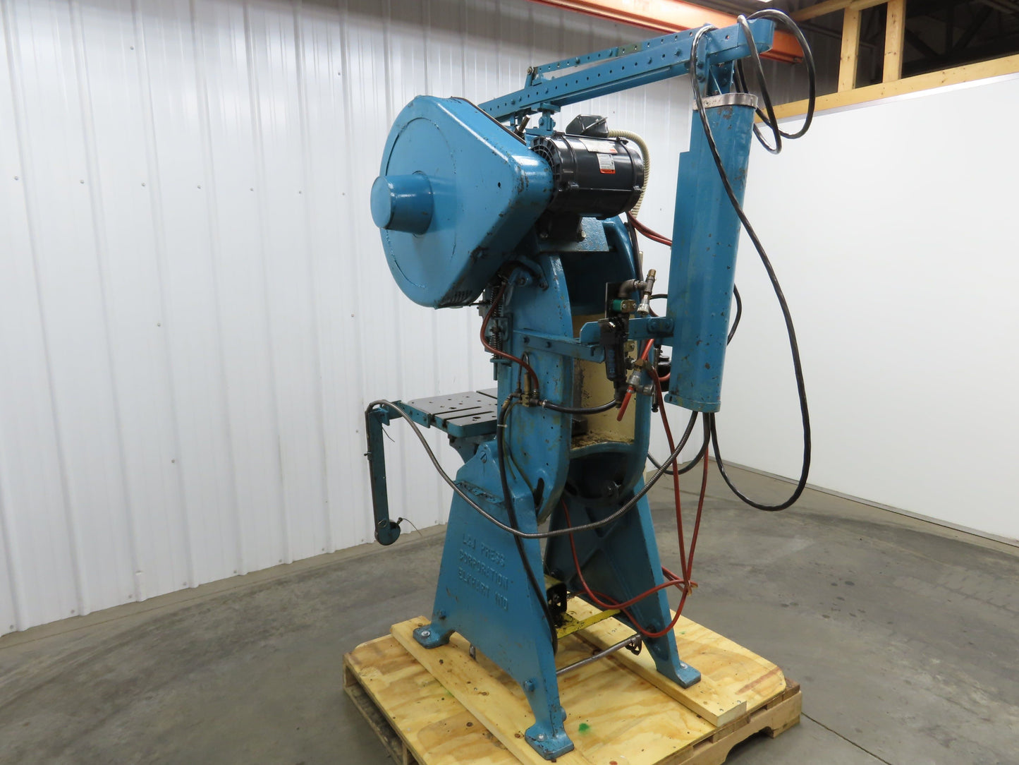 L&J No 2 Mechanical OBI Punch Press 18 Ton 2" Stroke 6" Throat 2Hp 3Ph