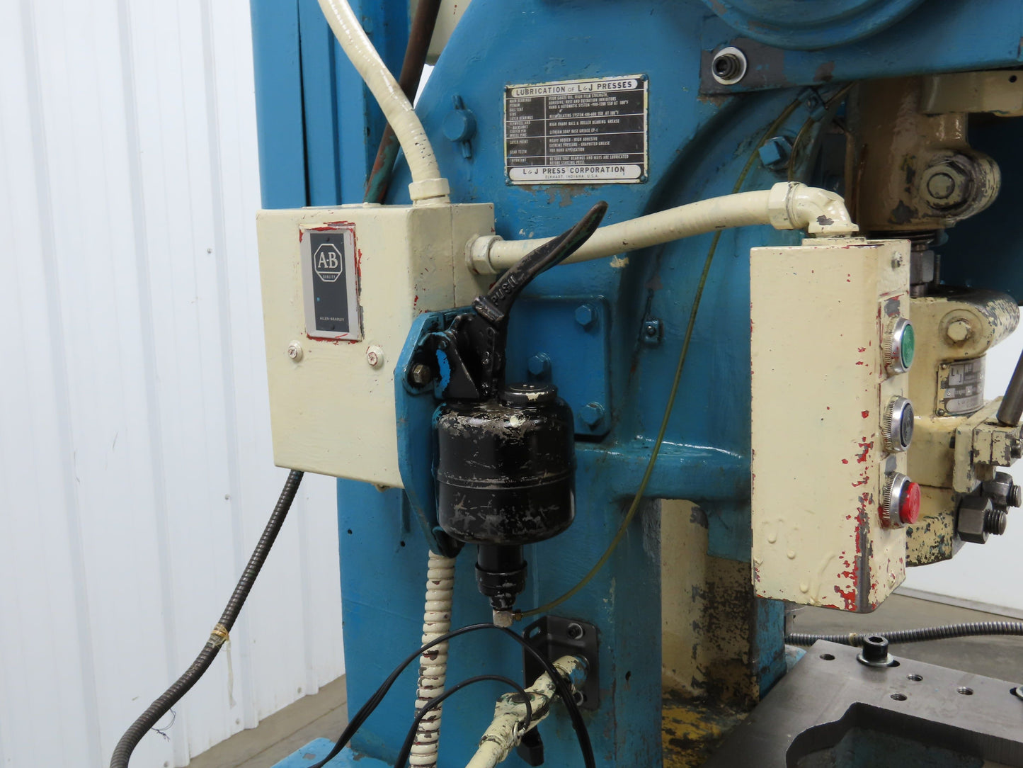 L&J No 18 Mechanical OBI Punch Press 18 Ton 2" Stroke 6" Throat 1.5Hp 3Ph
