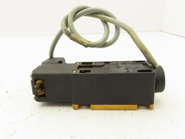 Eaton LS4/S11-S/I/ZB/X Safety Position Switch Snap Action Interlock 1NO 1NC