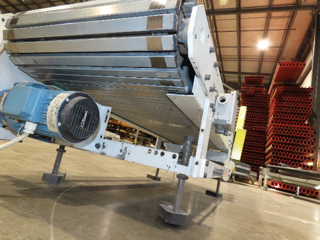 Steel Slat Top Conveyor w/Pneumatic Tilt Roller Bed 460V 3PH Chain Drive