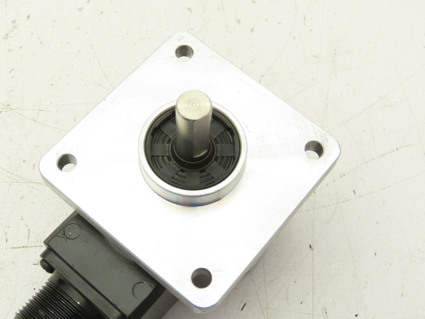 Dynapar HR62510240341 Rotary Encoder 10-Pin 5-26VDC Black