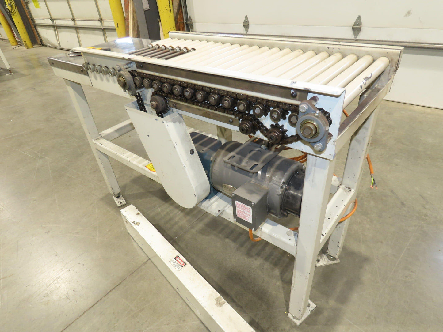 Buhrt 20"x 50"L Plastic Roller Conveyor 16"BF 80 FPM Chain Drive 460V