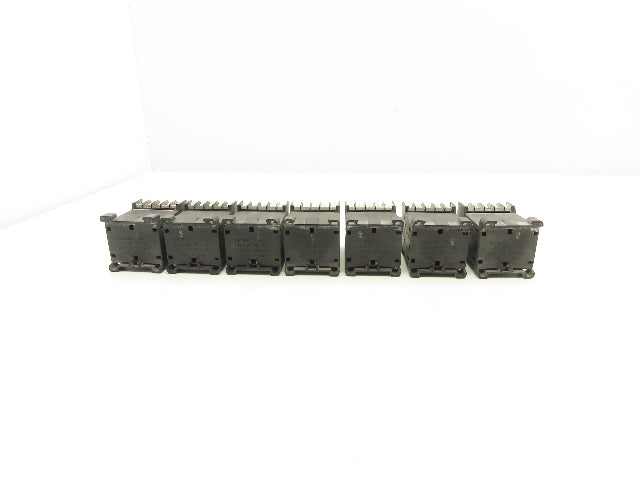 Siemen 3TH2022-0DB4 Contactor Relay 230V 3A 17-30VDC 2NO 2NC Lot Of 7