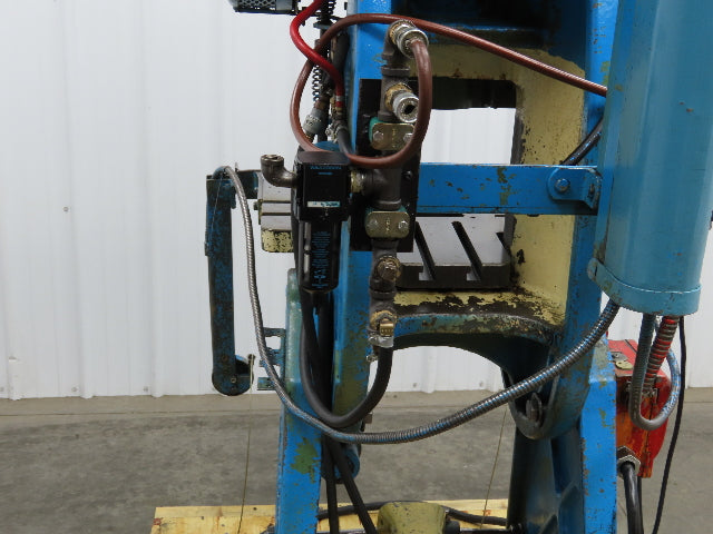 L&J No 2 Mechanical OBI Punch Press 18 Ton 2" Stroke 6" Throat 1.5Hp 3Ph