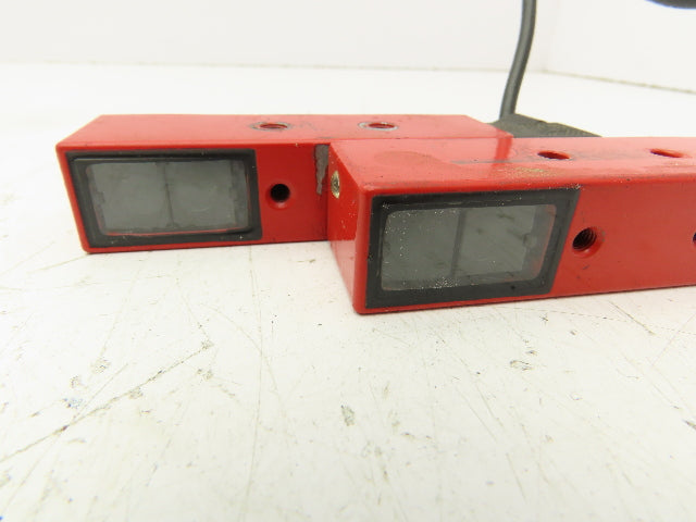 Leuze PRK 97/4 D S.1 Photoelectric Sensor 10-30VDC Lot of 2