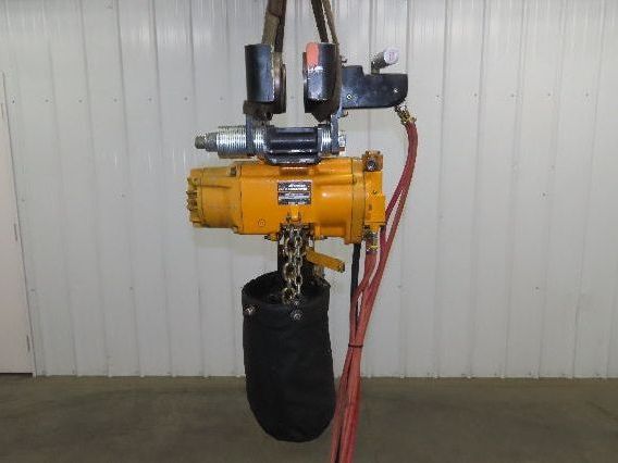 Ingersoll Rand HL2000 2 Ton 4000Lb Pneumatic Air Hoist 16' Lift w/Power Trolley