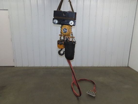 Ingersoll Rand HL2000 2 Ton 4000Lb Pneumatic Air Hoist 16' Lift w/Power Trolley