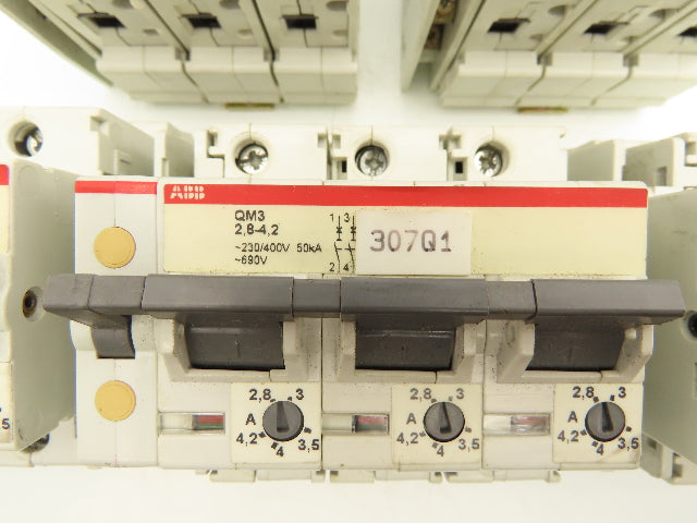 ABB QM3 Circuit Breaker 230/400 50KA 2.8-4.2A 3 Pole Lot Of 5