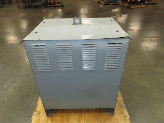 Hobart 3R12-680 Forklift Battery Charger 24V 551-680AH 230/460V 3Ph