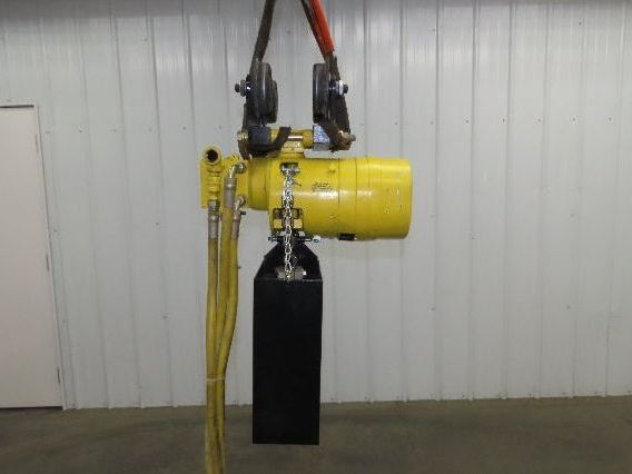 Yale KAL 1 Ton 2000Lb Pneumatic Air Chain Hoist 10' Lift Pendant w/Push Trolley