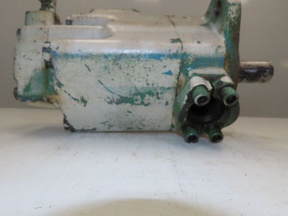 Vickers 3520V 38E 5 86AC 20 L 282 Hydraulic Double Vane Pump 38/5 GPM 3000 PSI