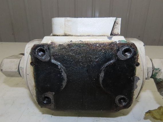 Parker 31P10BM50PP180 / 983061 Tell Tale Hydraulic Filter 6000 PSI