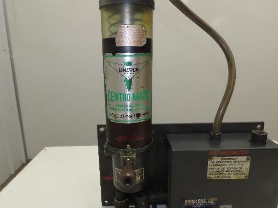 Lincoln 83668 Centro-Matic Pneumatic 20:1 Grease Pump Lubricator 4Lb Reservoir