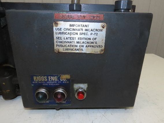 Lincoln 83668 Centro-Matic Pneumatic 20:1 Grease Pump Lubricator 4Lb Reservoir