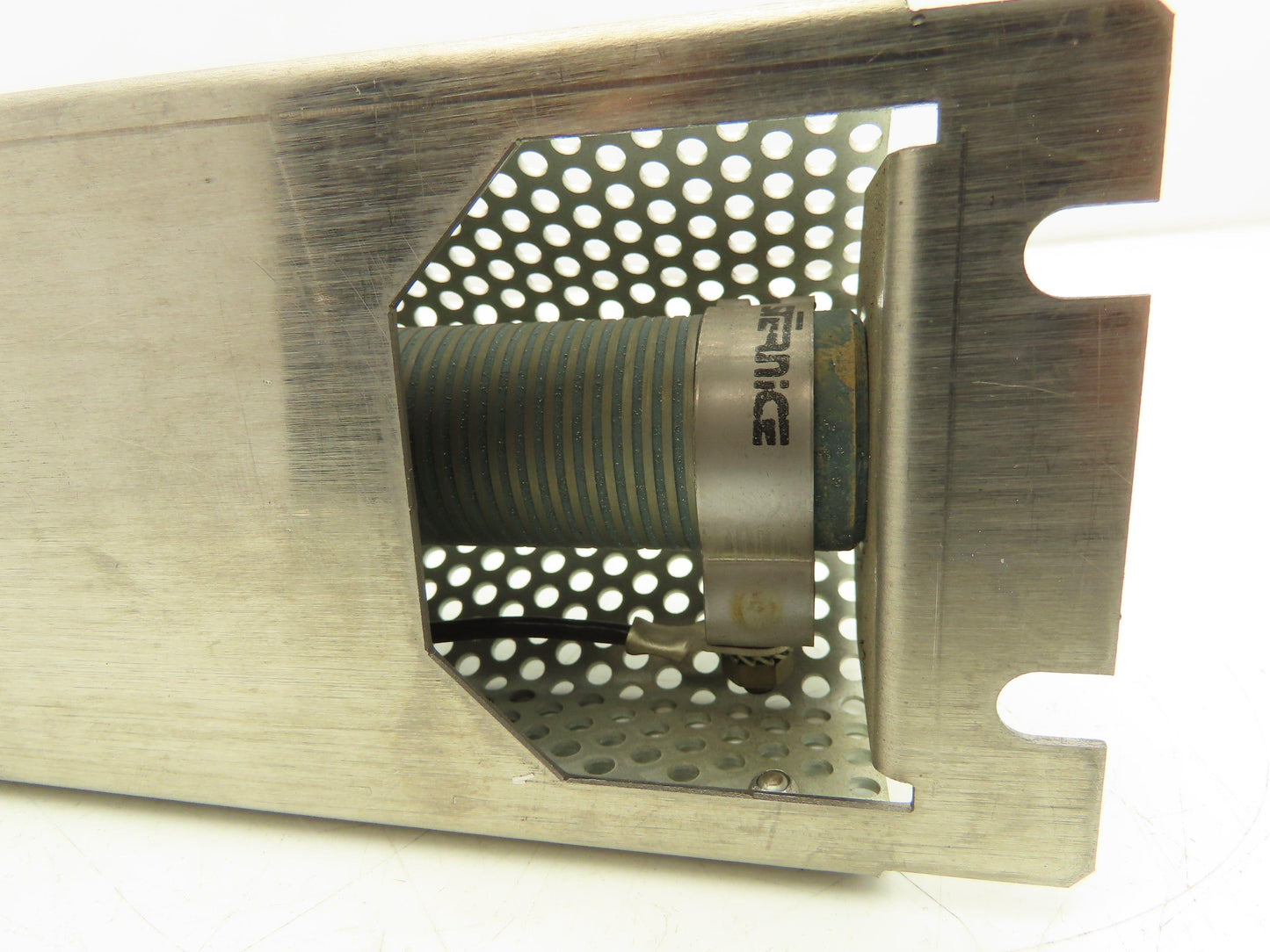 Vishay Sfernice RSSD Resistor 15 Ohm 30x250 5% K7 Cage Housing