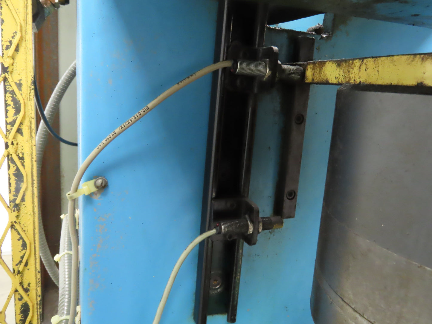 Air Hydraulics C-500A Hydraulic Punch Press 15 Ton 6" Stroke 8.25" D Pneumatic