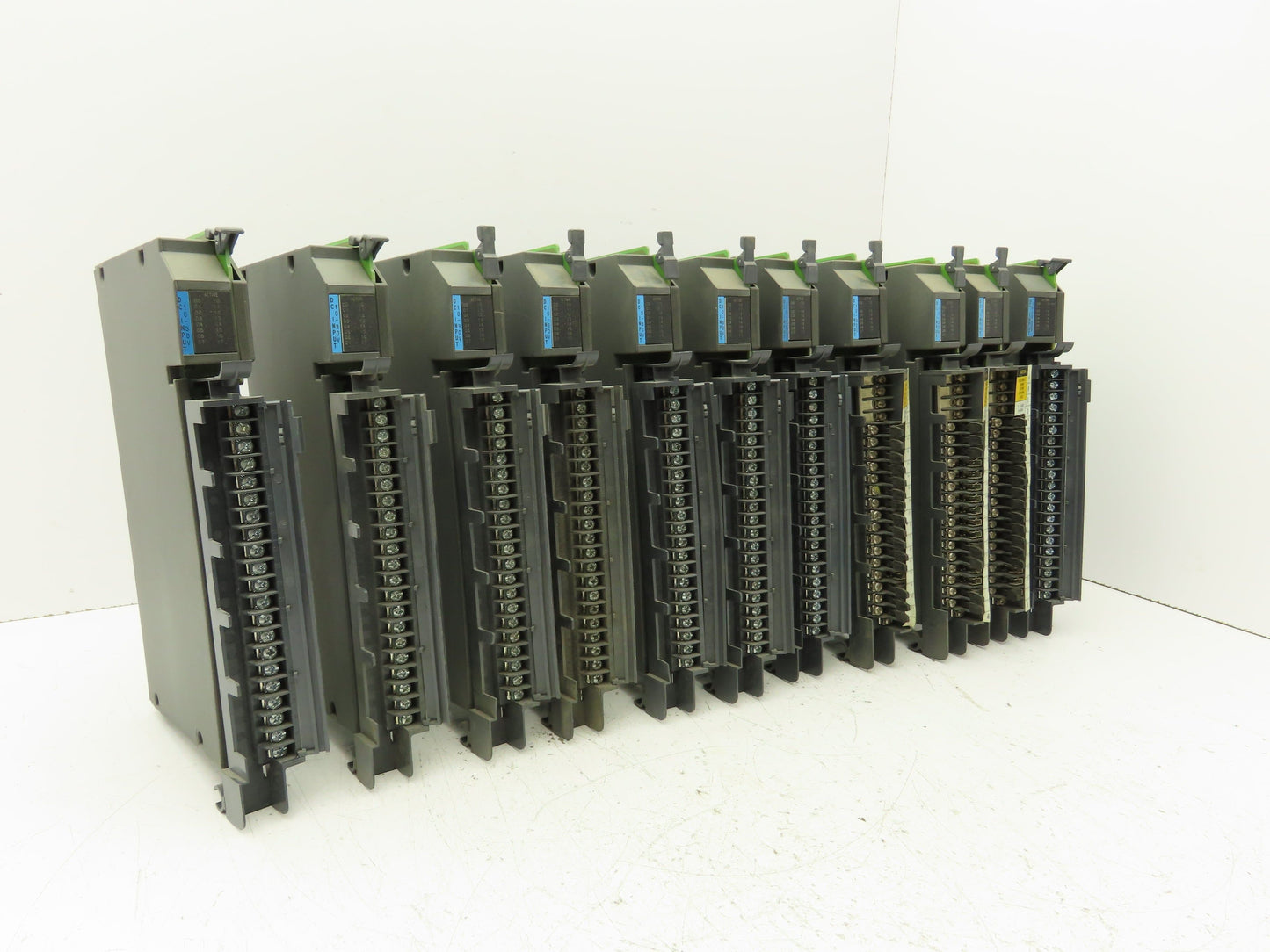 Allen Bradley 1771-IBD/B 10 to 30 VDC Input Module Lot of 11