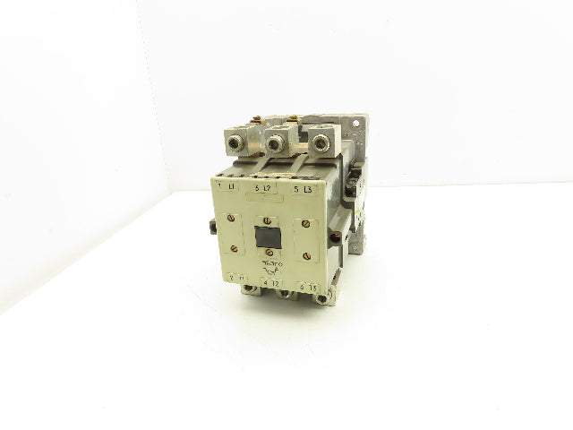 Siemens-Allis CXL40*3E Contactor 135A 600V 3 Pole 120V Coil Model E