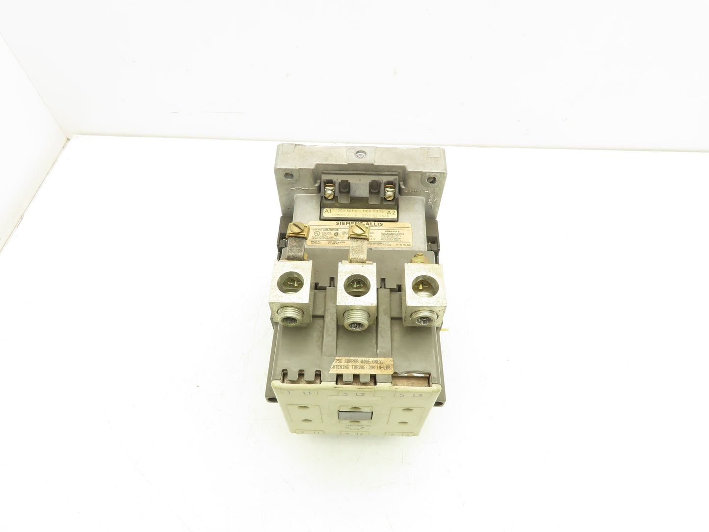 Siemens-Allis CXL40*3E Contactor 135A 600V 3 Pole 120V Coil Model E