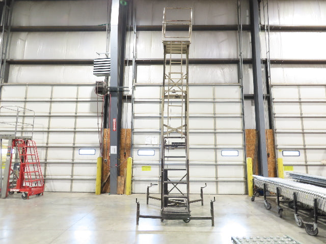 Cotterman Maxi Lift 15' Manual Man Lift Elevating Work Platform Ladder 300 Lb