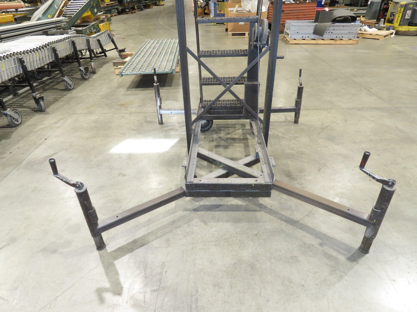 Cotterman Maxi Lift 15' Manual Man Lift Elevating Work Platform Ladder 300 Lb