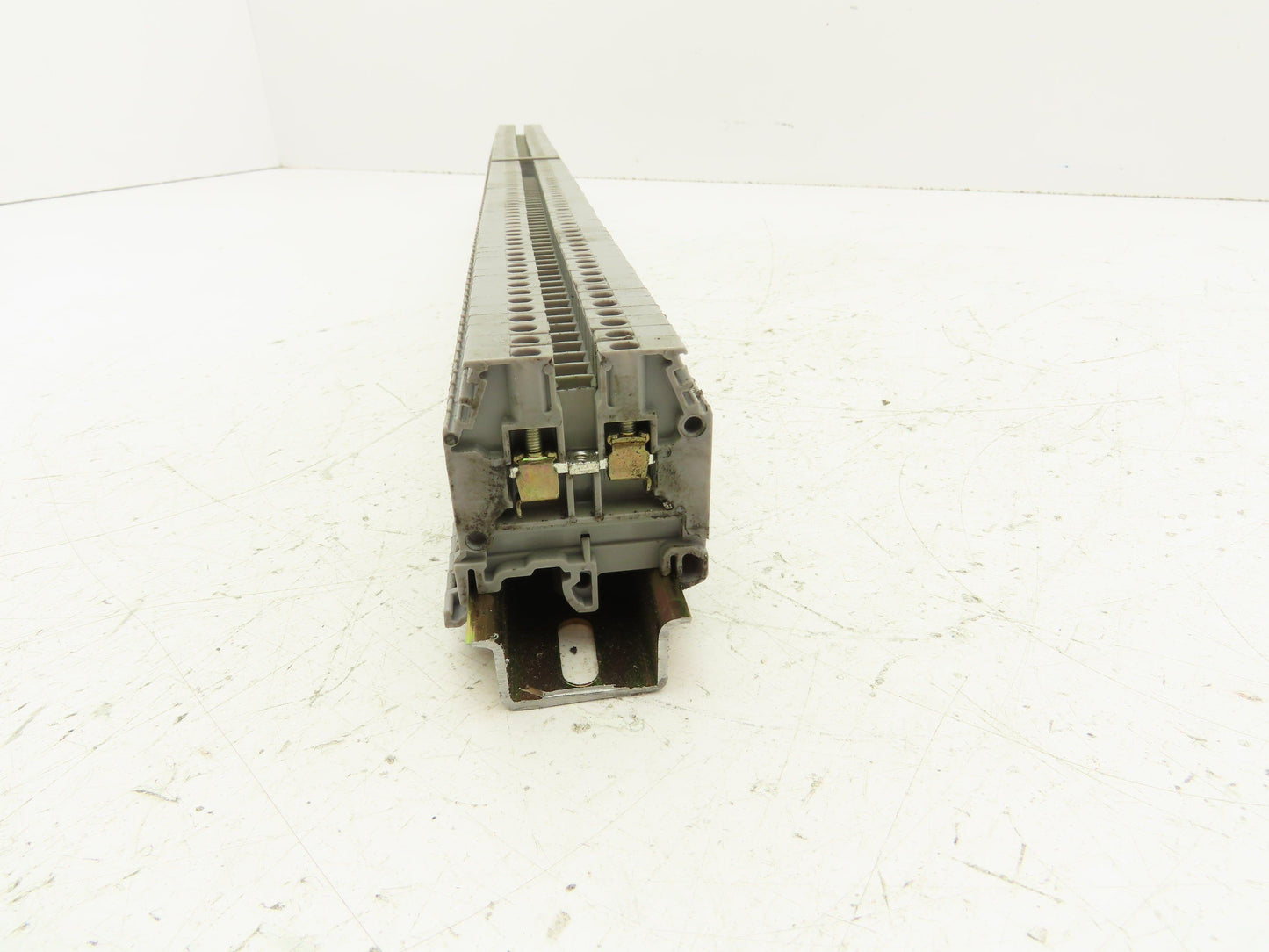 Entrelec M4/6 5116 Terminal Block DIN Rail 600V 25A 24-10AWG Lot of 95
