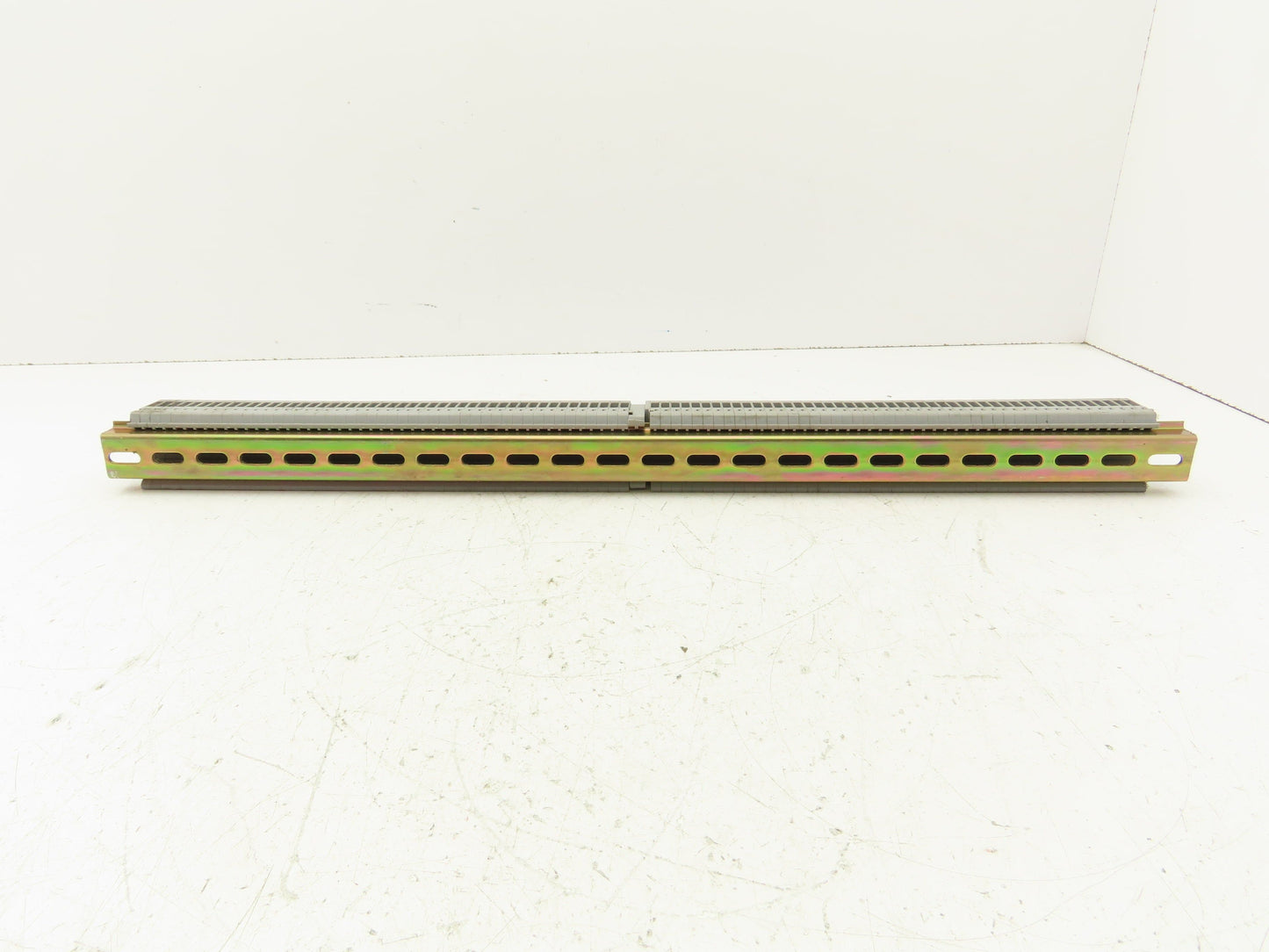 Entrelec M4/6 5116 Terminal Block DIN Rail 600V 25A 24-10AWG Lot of 95