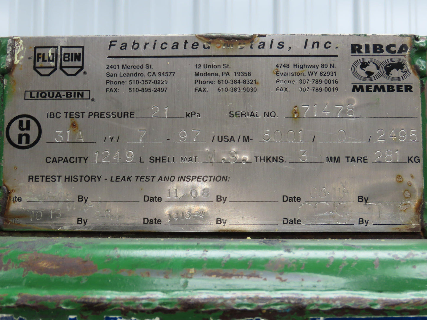 Fabricated Metals Liqua-Bin Round Liquid Storage Tank 330 Gal Steel IBC Tote