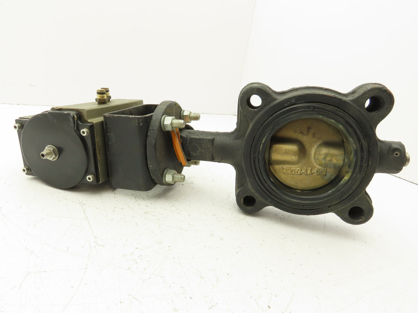 Milwaukee CL223E 3" Butterfly Valve 4-Lug w/Pneumatic Actuator RPB450