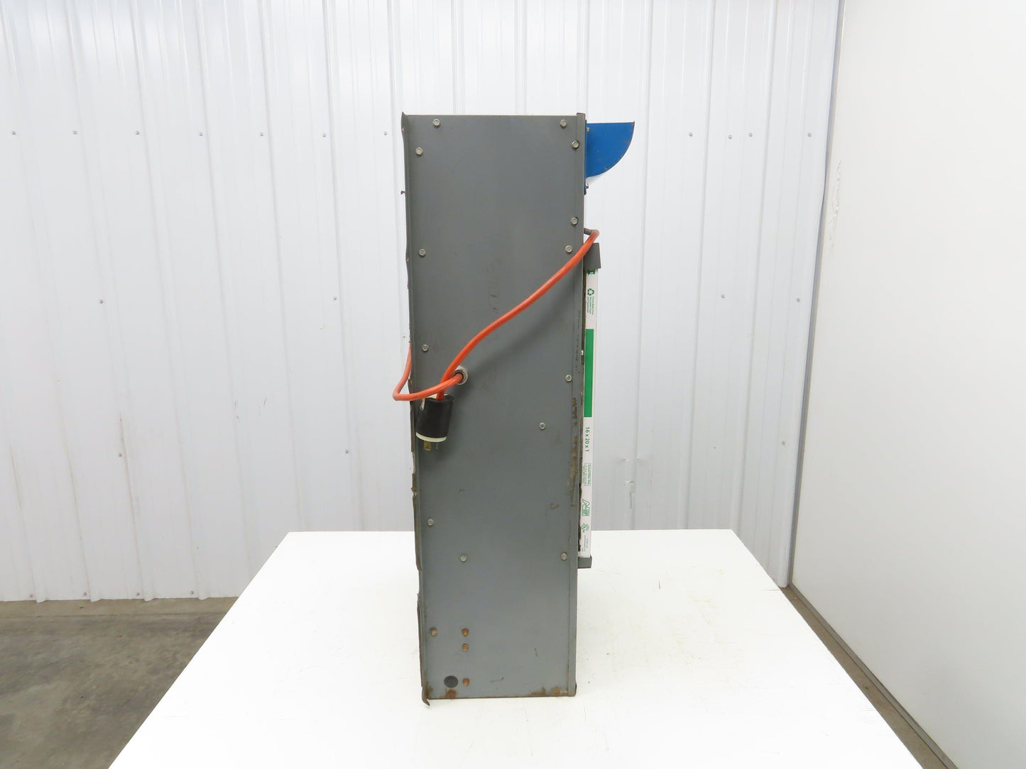 Mclean Midwest 36-0416-101 Electrical Enclosure Air Conditioner 4000 BTU 115V