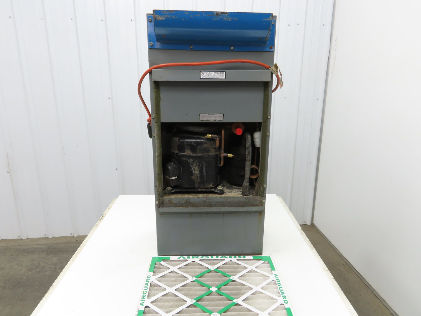Mclean Midwest 36-0416-101 Electrical Enclosure Air Conditioner 4000 BTU 115V