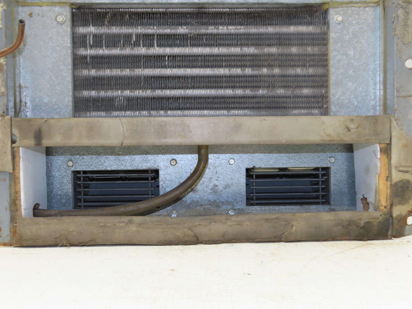 Mclean Midwest 36-0416-101 Electrical Enclosure Air Conditioner 4000 BTU 115V